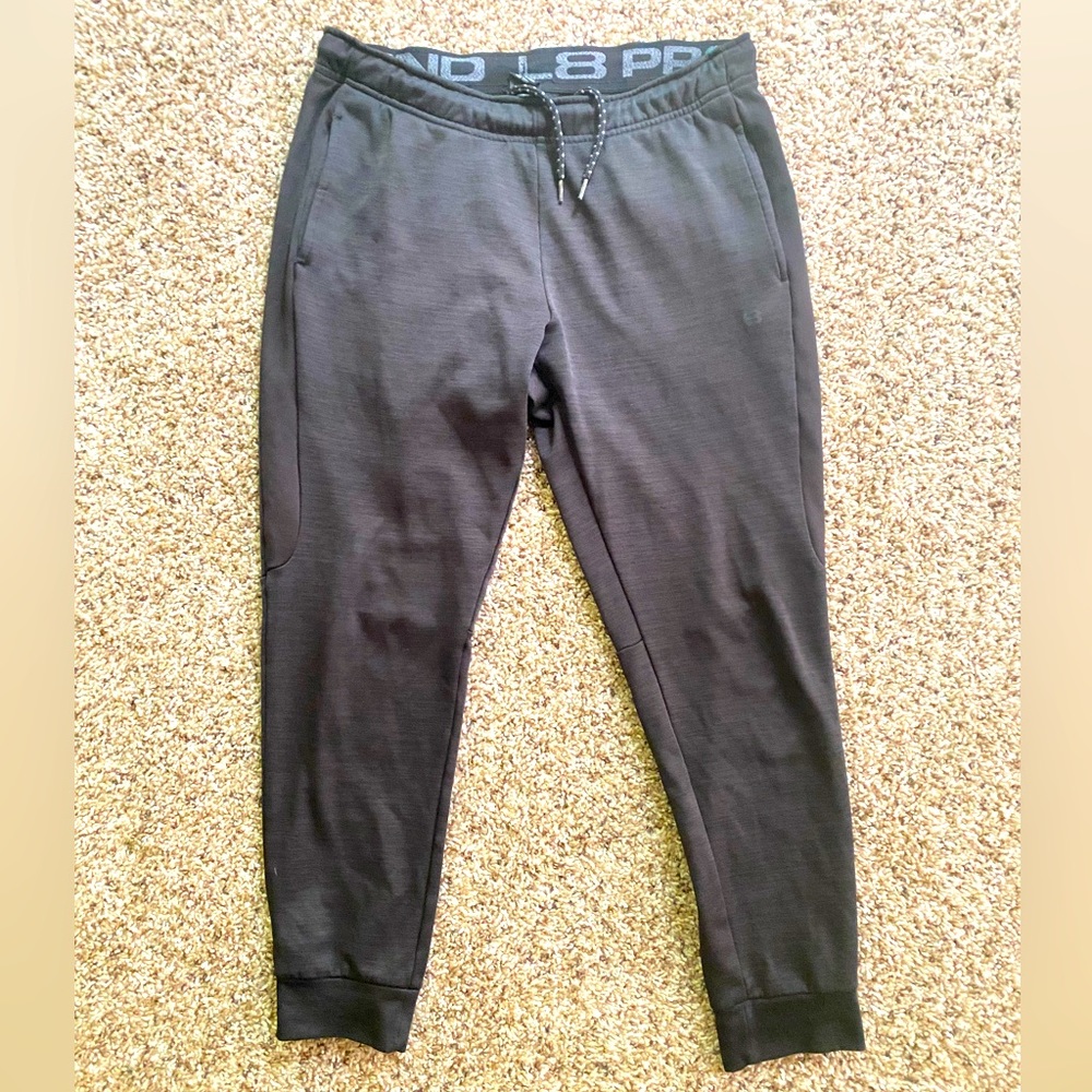 Layer 8 Thermal Joggers Sweatpants gray Training Athletic Mens size S